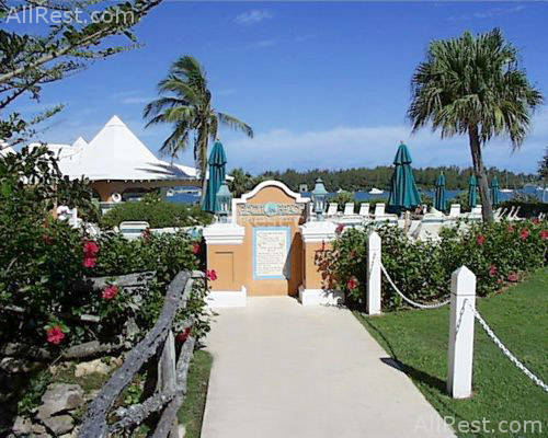 Grotto Bay Beach Resort 3